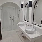 Sikelia Elegant