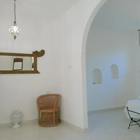 Sikelia Elegant *