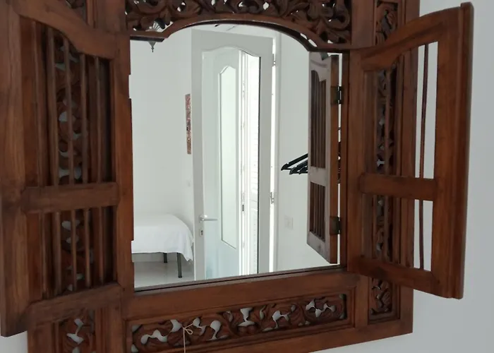 Sikelia Elegant شقة ليباري