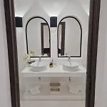 Sikelia Elegant *