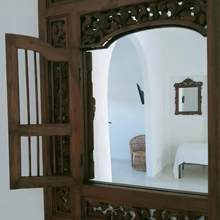 Sikelia Elegant *