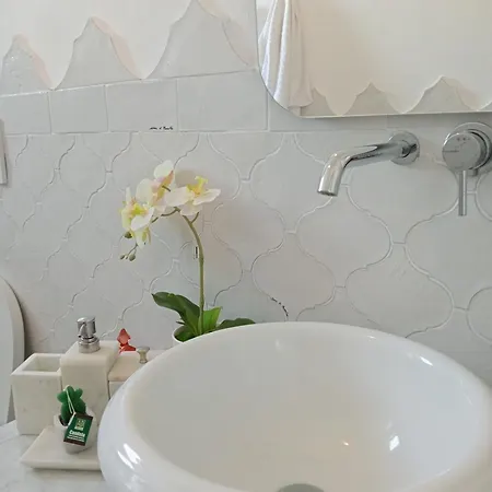 Sikelia Elegant Apartment *