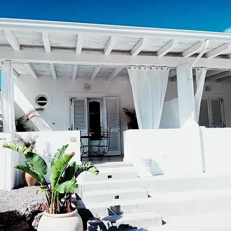 Sikelia Elegant شقة